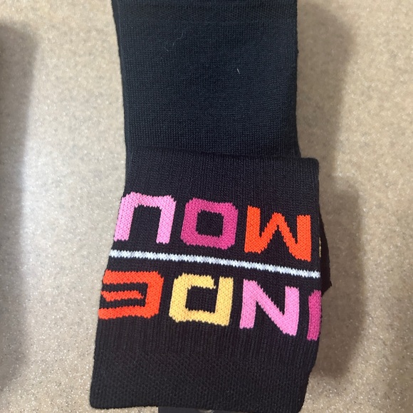 UNDER ARMOUR UA Cushioned Crew Socks 2  3-Packs W L 10-14 Black Activewear NEW - Picture 7 of 9